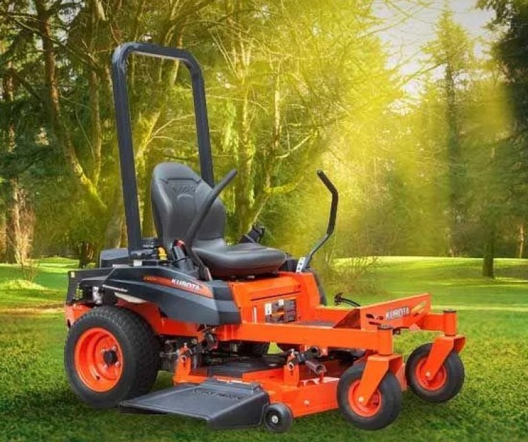 Kubota Z122R Zitmaaier - Benzine