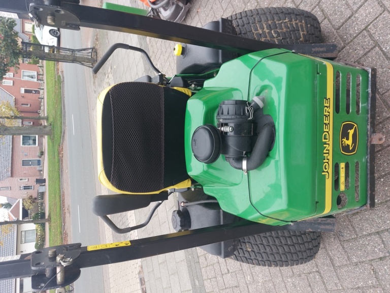 John Deere ZTRAK 717E Zware Zitmaaier - Benzine | Goede staat | 662 uur