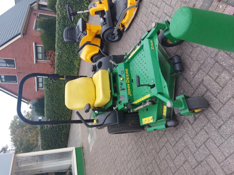 John Deere ZTRAK 717E Zware Zitmaaier - Benzine | Goede staat | 662 uur