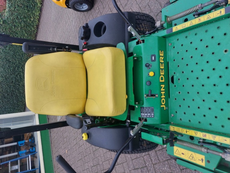 John Deere ZTRAK 717E Zware Zitmaaier - Benzine | Goede staat | 662 uur