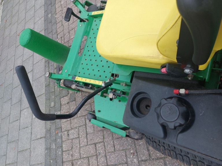 John Deere ZTRAK 717E Zware Zitmaaier - Benzine | Goede staat | 662 uur