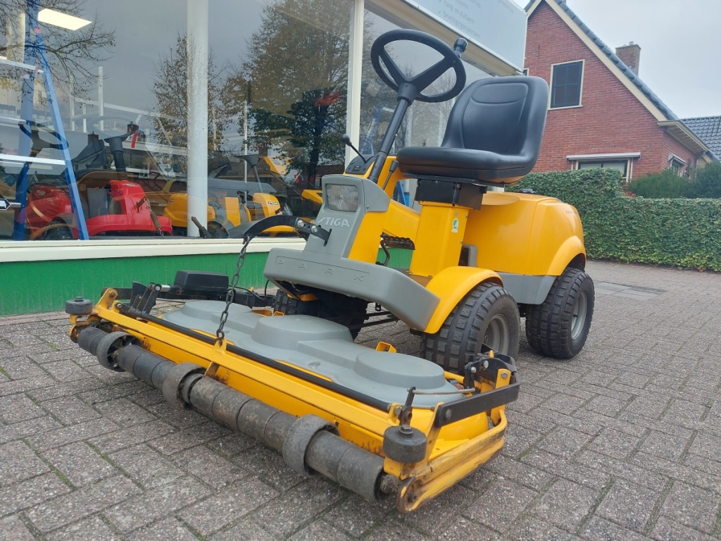 STIGA Park Pro 20 Zware Zitmaaier - Benzine | Goede staat